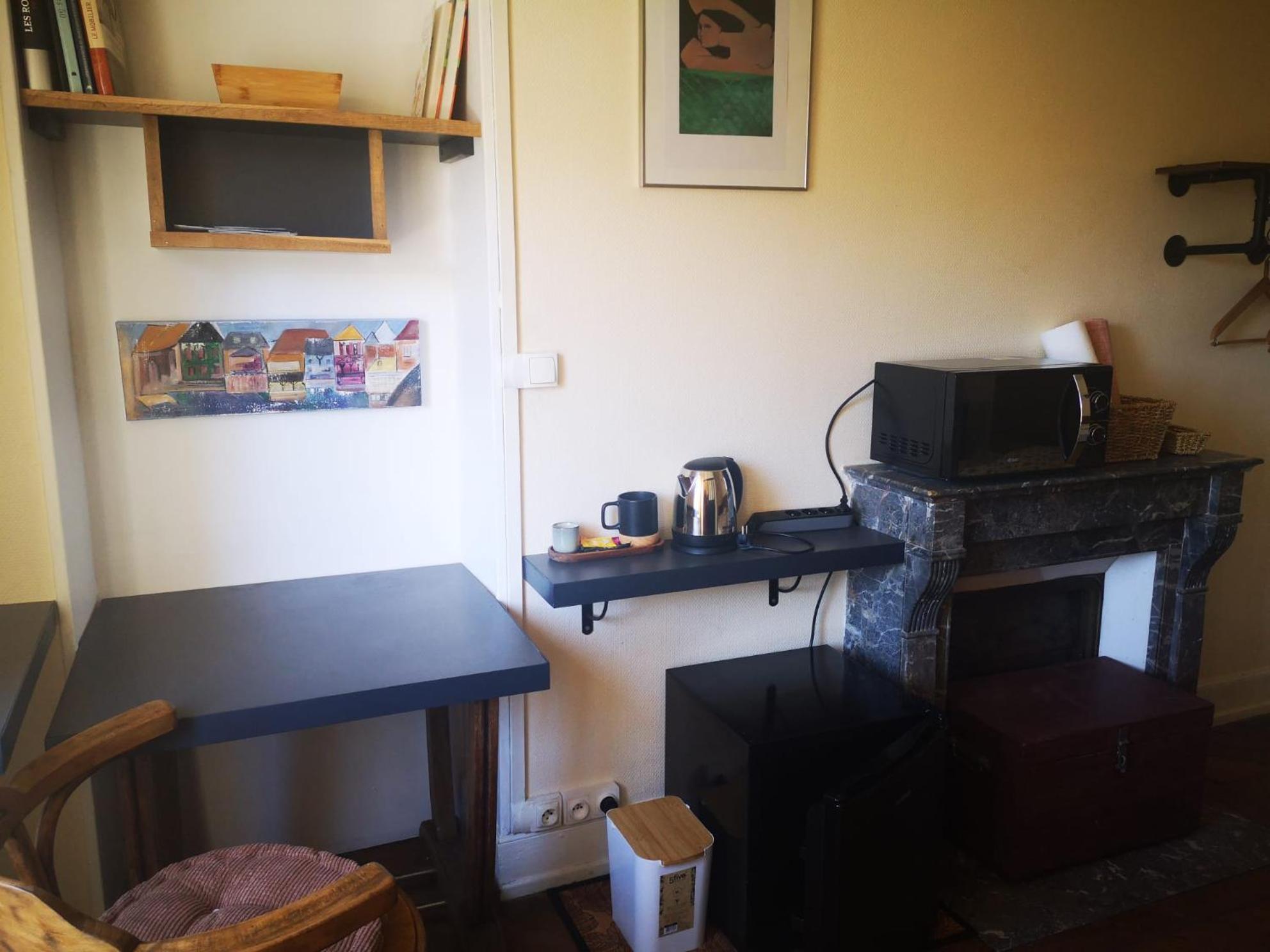 Chambres Avec Salle De Bains Et Cuisine En Centre Ville Argenton Sur Creuse Buitenkant foto